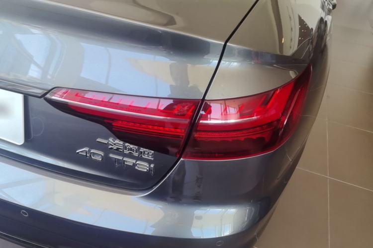 Used Audi A4L 2022 40 TFSI Luxury Dynamic Model Right Rear Taillight