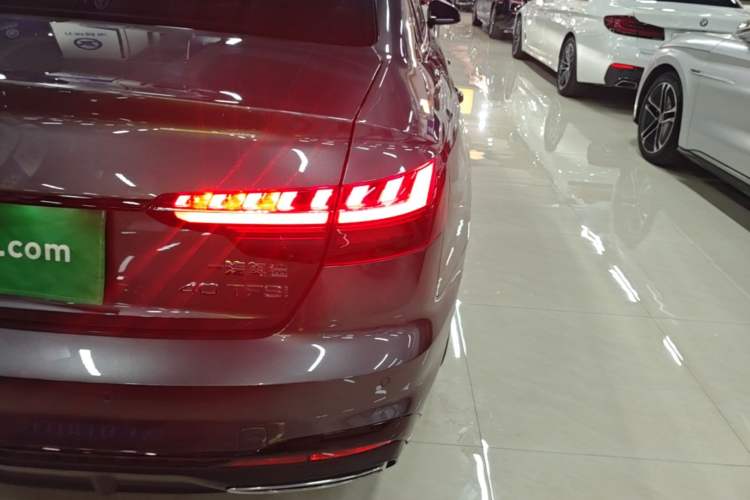 Used Audi A4L 2022 40 TFSI Luxury Dynamic Model Right Rear Taillight