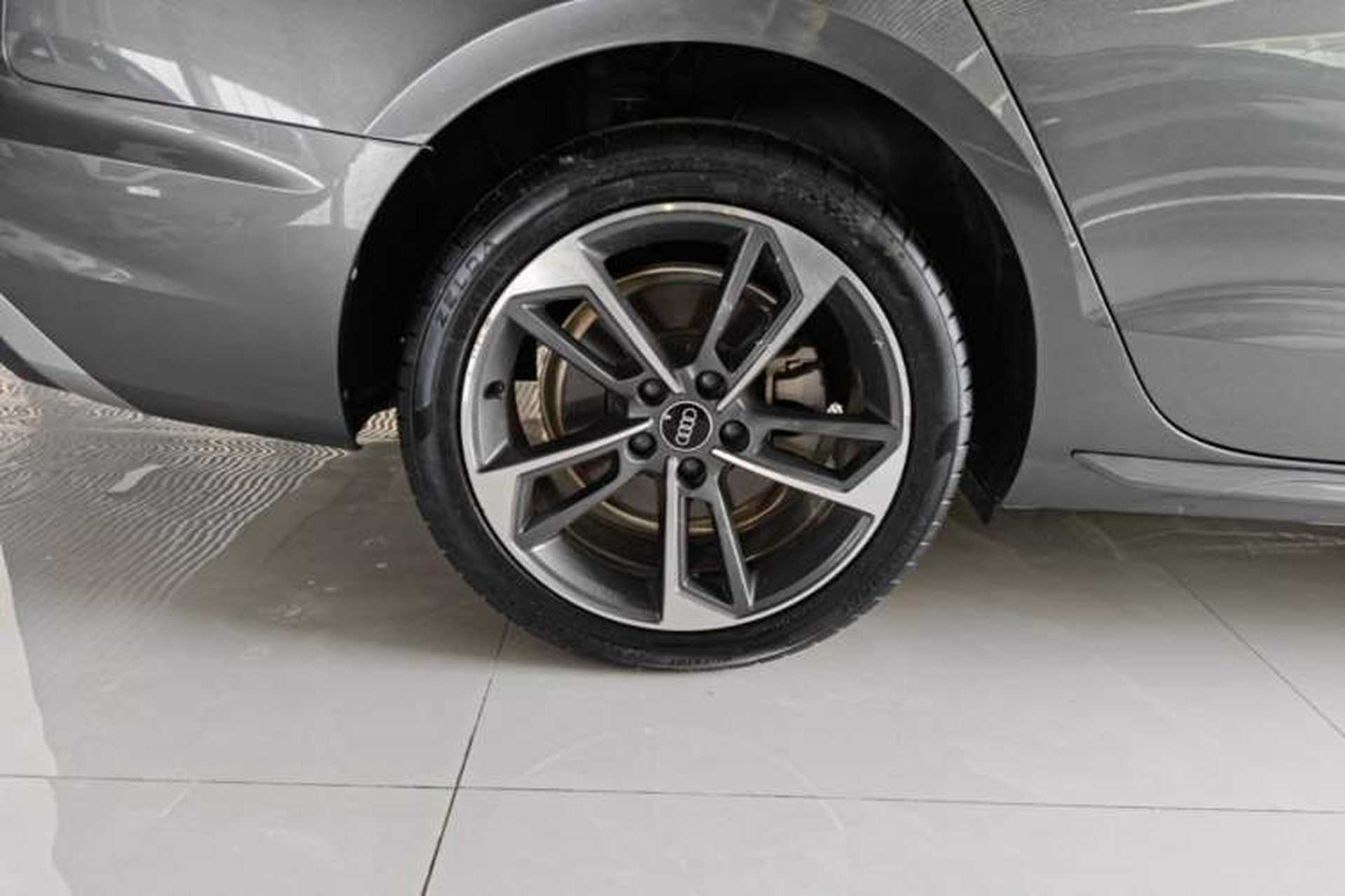 Used Audi A4L 2022 40 TFSI Fashion Dynamic Model Right Rear Wheel Hub