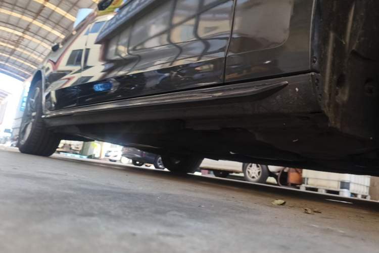 Used Audi A4L 2022 40 TFSI Fashion Dynamic Model Right Side Sill