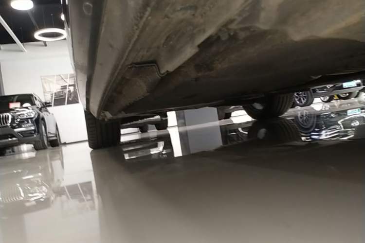 Used Audi A4L 2022 40 TFSI Luxury Dynamic Model Right Side Sill