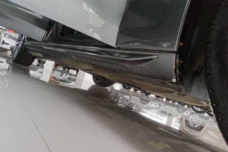 Used Audi A4L 2022 40 TFSI Fashion Dynamic Model Right Side Sill