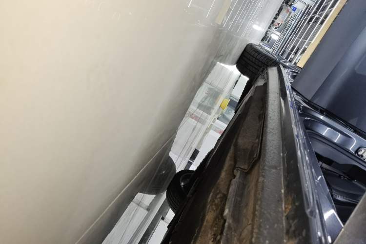 Used Audi A4L 2022 40 TFSI Fashion Dynamic Model Right Side Sill