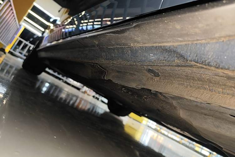 Used Audi A4L 2022 40 TFSI quattro RS Performance Package Right Side Sill