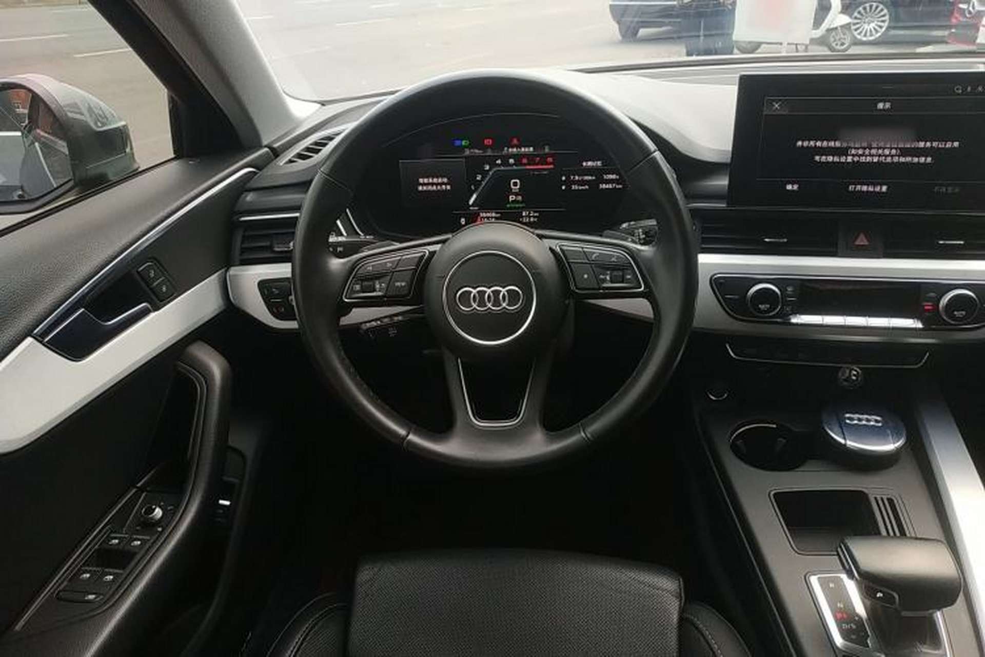 Used Audi A4L 2022 40 TFSI Fashion Dynamic Model Steering Wheel