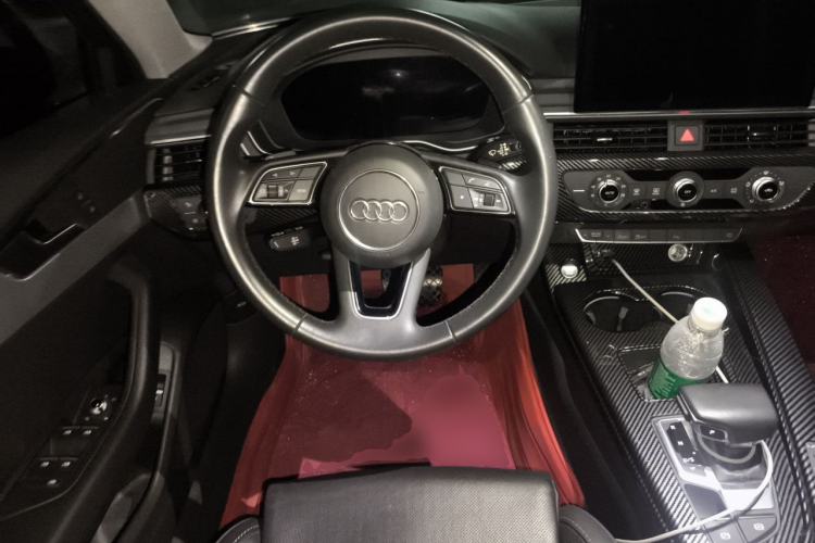 Used Audi A4L 2022 40 TFSI Fashion Dynamic Model Steering Wheel