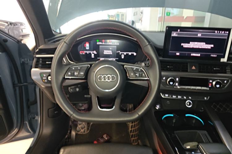 Used Audi A4L 2022 40 TFSI quattro RS Performance Package Steering Wheel