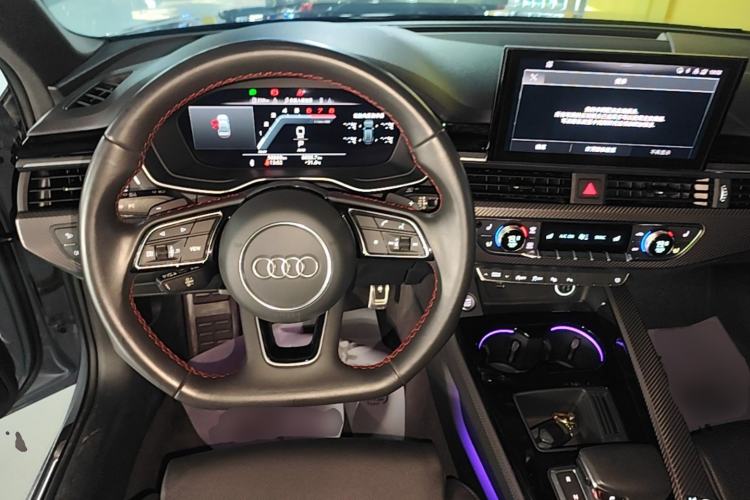 Used Audi A4L 2022 40 TFSI quattro RS Performance Package Steering Wheel