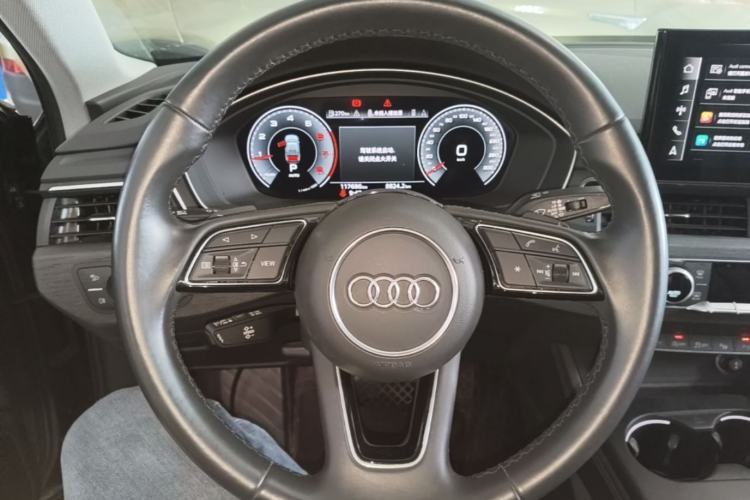 Used Audi A4L 2022 40 TFSI Luxury Prestige Edition Steering Wheel