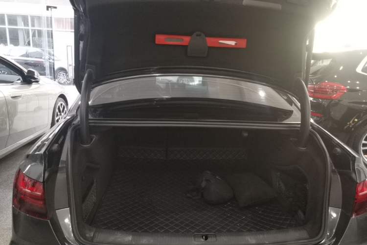 Used Audi A4L 2022 40 TFSI Luxury Dynamic Model Trunk