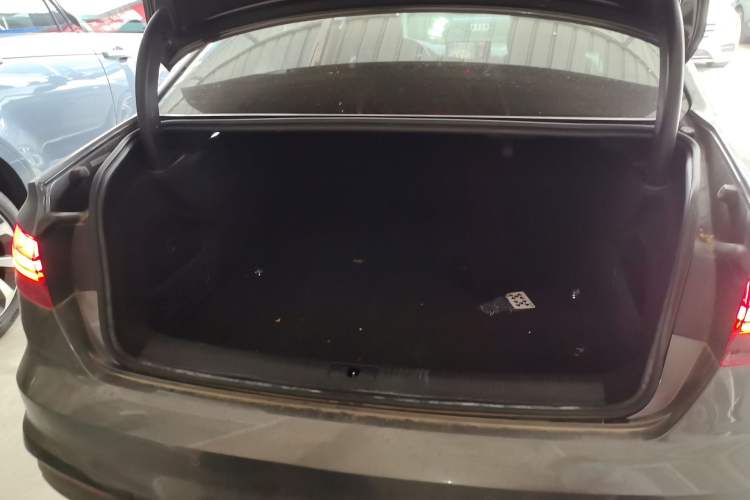 Used Audi A4L 2022 40 TFSI Fashion Dynamic Model Trunk