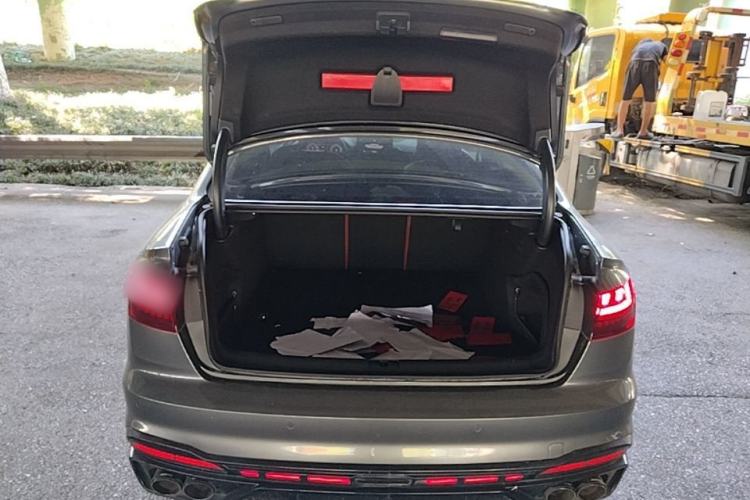 Used Audi A4L 2022 40 TFSI Luxury Dynamic Model Trunk