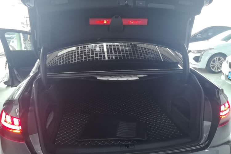 Used Audi A4L 2022 40 TFSI Luxury Dynamic Model Trunk