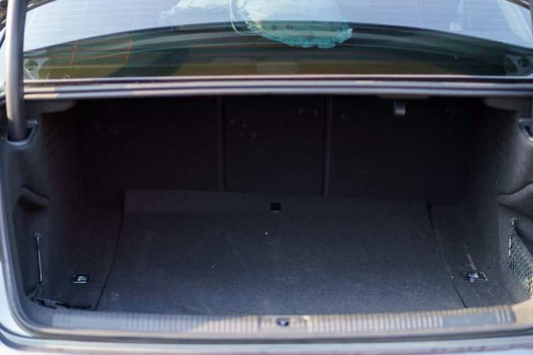 Used Audi A4L 2022 40 TFSI Luxury Dynamic Model Trunk