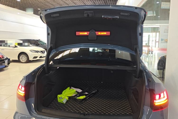 Used Audi A4L 2022 40 TFSI quattro RS Performance Package Trunk