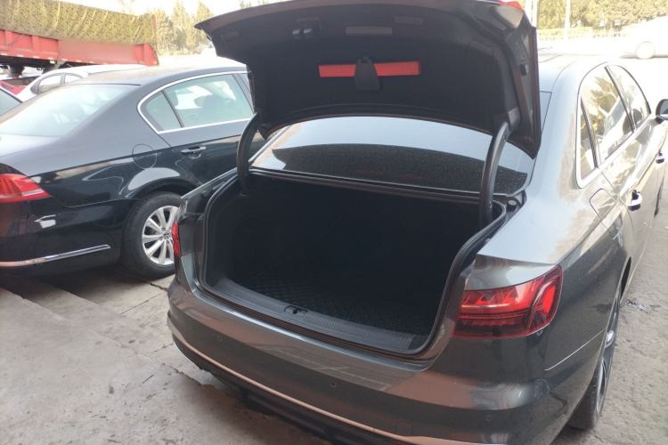 Used Audi A4L 2022 40 TFSI Fashion Dynamic Model Trunk