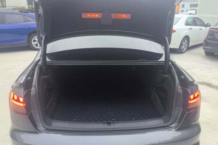 Used Audi A4L 2022 40 TFSI Luxury Dynamic Model Trunk