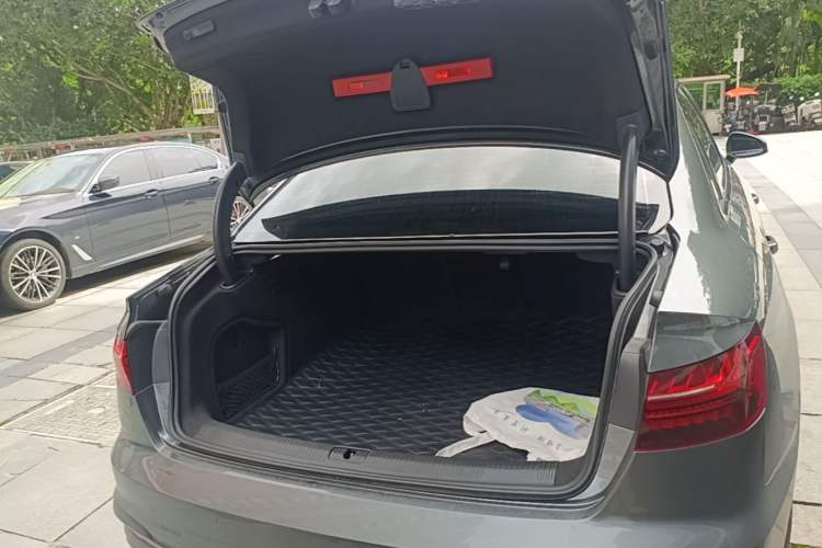 Used Audi A4L 2022 40 TFSI Fashion Dynamic Model Trunk