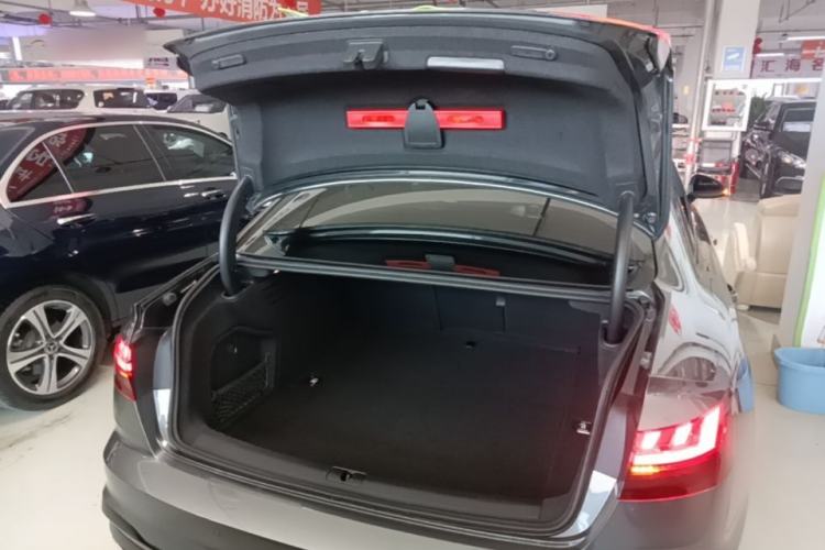 Used Audi A4L 2022 40 TFSI Luxury Dynamic Model Trunk
