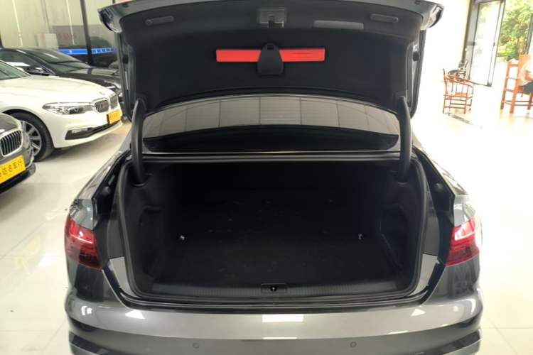 Used Audi A4L 2022 40 TFSI Fashion Dynamic Model Trunk