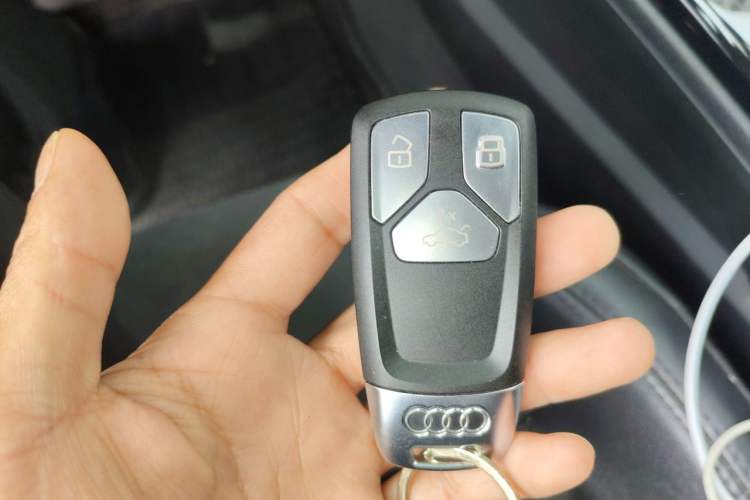 Used Audi A4L 2022 45 TFSI quattro Prestige Dynamic Edition Vehicle Key