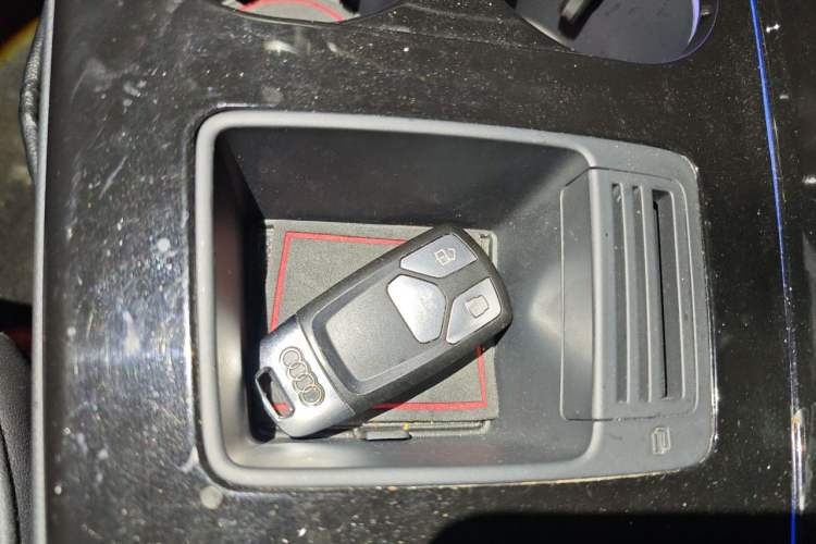 Used Audi A4L 2022 40 TFSI quattro RS Performance Package Vehicle Key