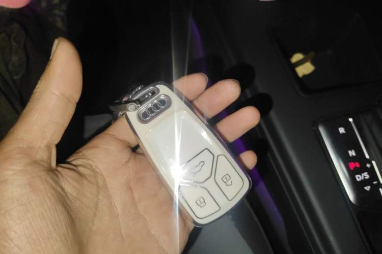 Used Audi A4L 2022 40 TFSI Fashion Dynamic Model Vehicle Key