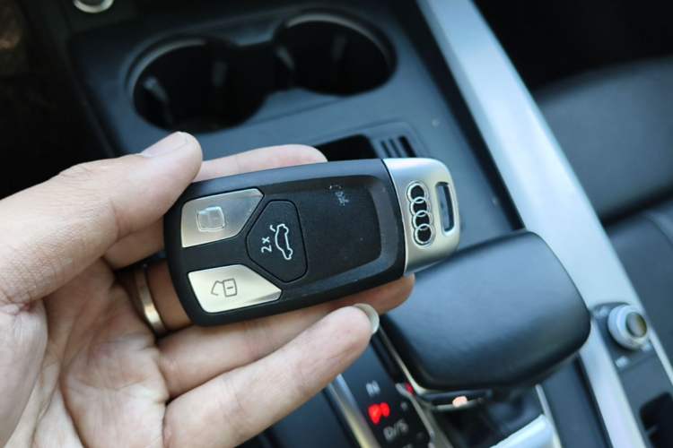 Used Audi A4L 2022 40 TFSI Fashion Dynamic Model Vehicle Key