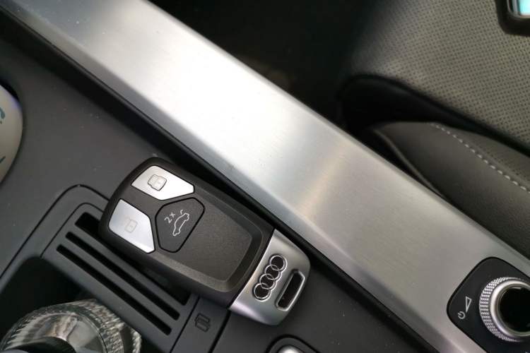 Used Audi A4L 2022 40 TFSI Fashion Dynamic Model Vehicle Key