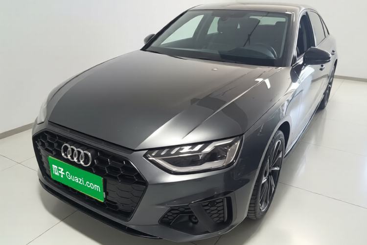 Gebrauchter Audi A4L 2022 40 TFSI Luxury Dynamic Model Guazi used car, China used car export, Used car for sale, Used cars, Cheapest cars for sale