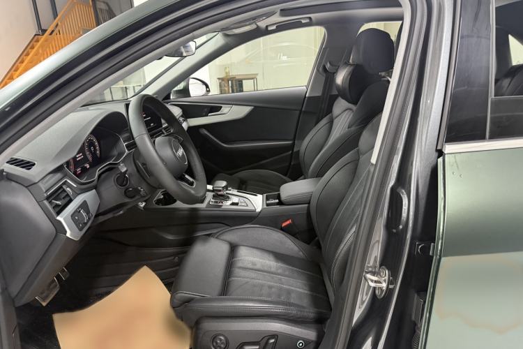 Used Audi A4L 2022 40 TFSI Fashion Dynamic Model Left Front Seat