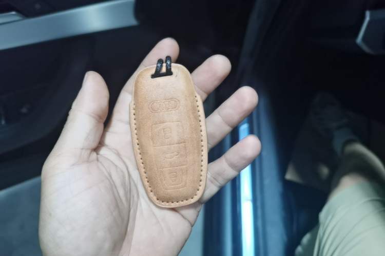 Used Audi A4L 2022 40 TFSI Fashion Dynamic Model Vehicle Key