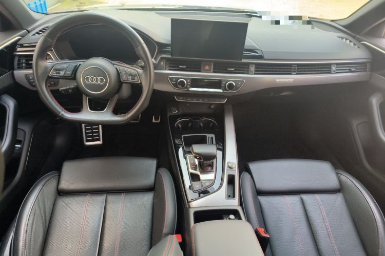Used Audi A4L 2022 40 TFSI quattro RS Performance Package Center Console