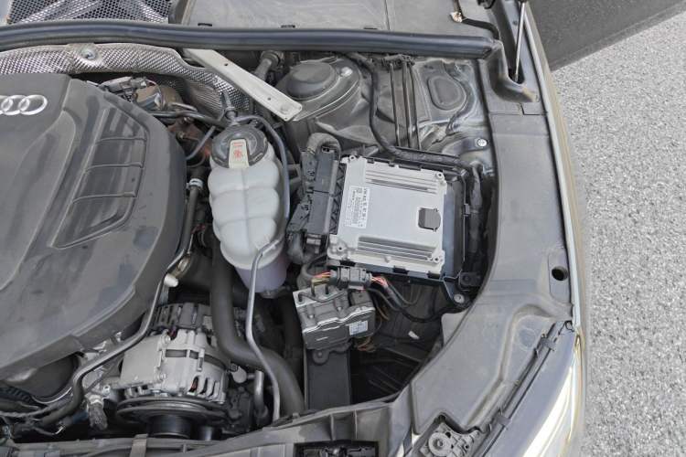 Used Audi A4L 2022 40 TFSI Fashion Dynamic Model Engine Bay Left