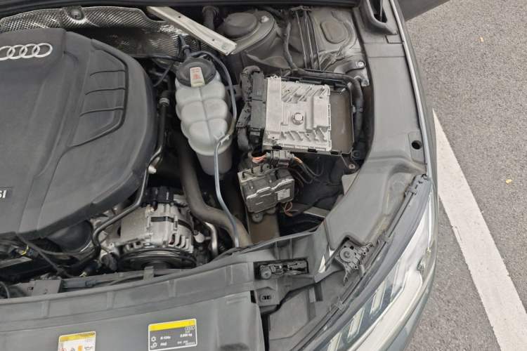 Used Audi A4L 2022 45 TFSI quattro Prestige Dynamic Edition Engine Bay Left