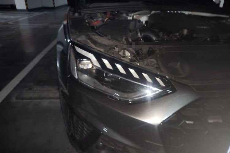 Used Audi A4L 2022 40 TFSI Luxury Dynamic Model Right Front Headlight