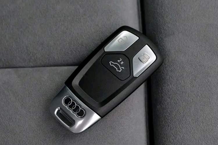 Used Audi A4L 2022 45 TFSI quattro Prestige Dynamic Edition Vehicle Key