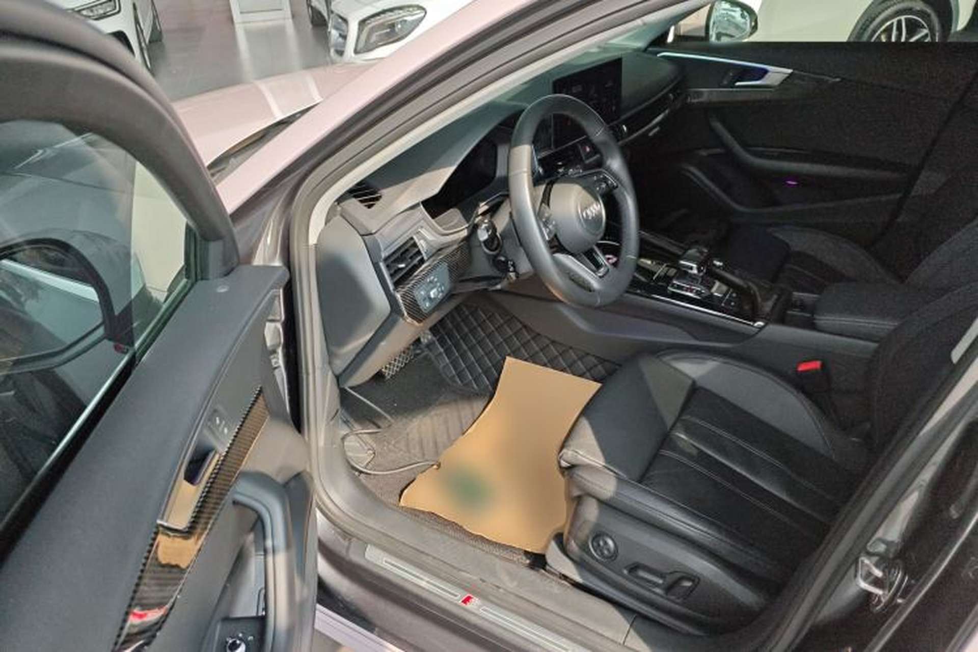 Used Audi A4L 2022 40 TFSI Fashion Dynamic Model Interior 3