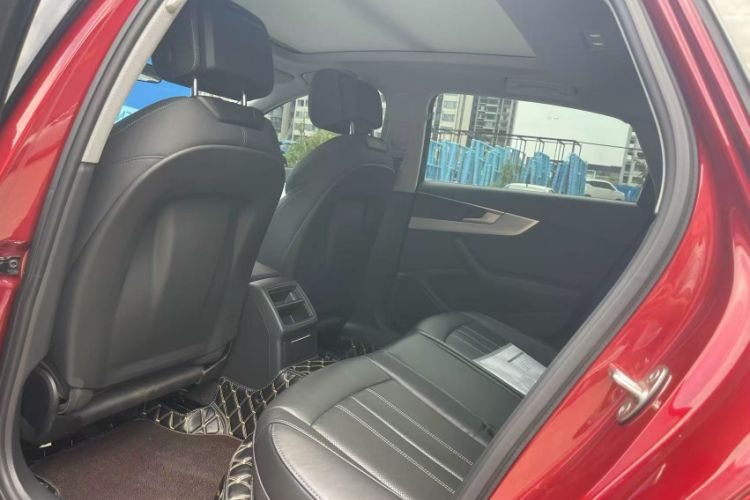 Used Audi A4L 2022 40 TFSI Fashion Dynamic Model Interior 3