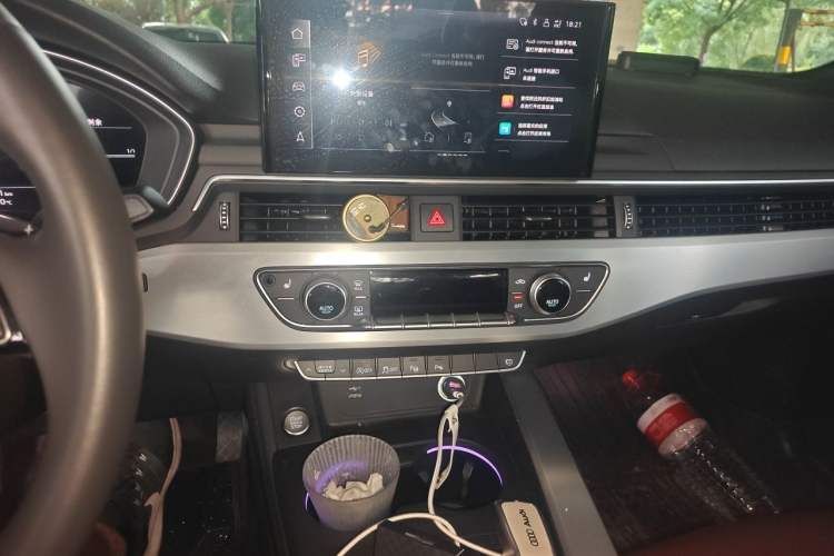 Used Audi A4L 2022 40 TFSI Fashion Dynamic Model Audio And AC Panel