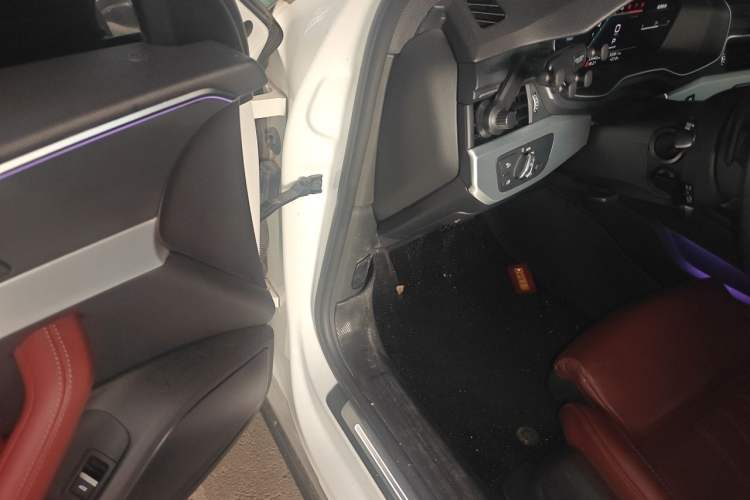 Used Audi A4L 2022 40 TFSI Fashion Dynamic Model Driver Seat