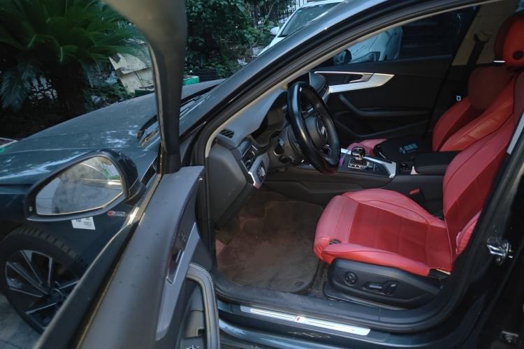 Used Audi A4L 2022 40 TFSI Luxury Dynamic Model Driver Seat