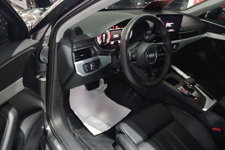 Used Audi A4L 2022 40 TFSI Fashion Dynamic Model Driver Seat