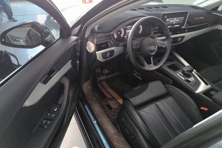 Used Audi A4L 2022 40 TFSI Fashion Dynamic Model Driver Seat