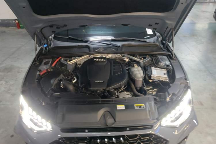 Used Audi A4L 2022 40 TFSI quattro RS Performance Package Engine Bay