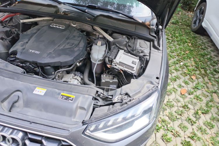 Used Audi A4L 2022 40 TFSI Fashion Dynamic Model Engine Bay Left