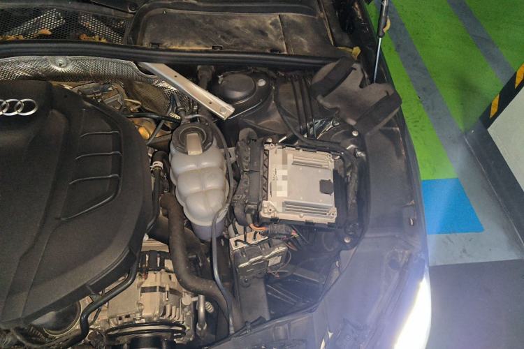 Used Audi A4L 2022 40 TFSI Fashion Dynamic Model Engine Bay Left