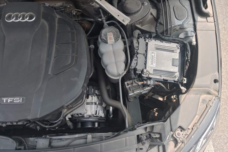 Used Audi A4L 2022 40 TFSI Fashion Dynamic Model Engine Bay Left