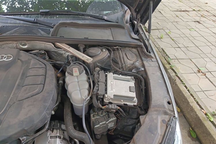 Used Audi A4L 2022 40 TFSI Fashion Dynamic Model Engine Bay Left