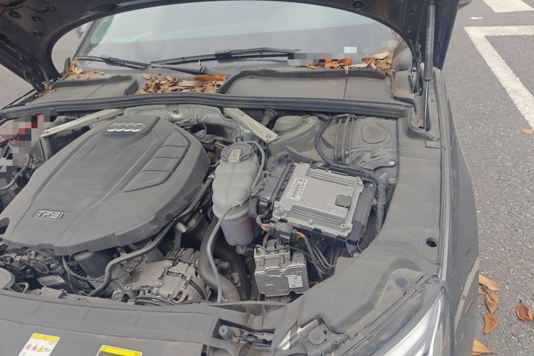 Used Audi A4L 2022 40 TFSI Luxury Prestige Edition Engine Bay Left